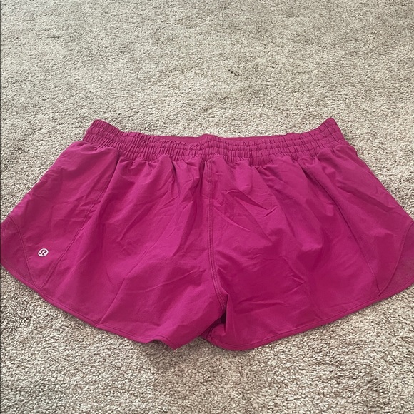 Lululemon - Picture 4 of 5